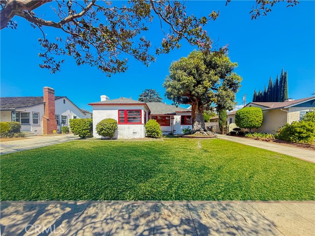 Property photo of 831 E Leslie DR