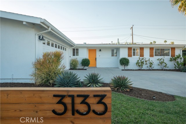 Photo of 3133 Bermuda Dr