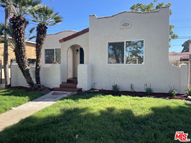 Property photo of 624 W 102nd ST