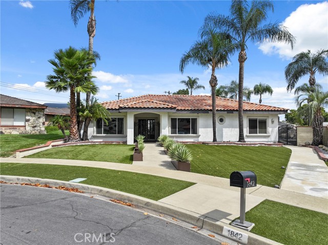 Property photo of 1842 Balboa WY