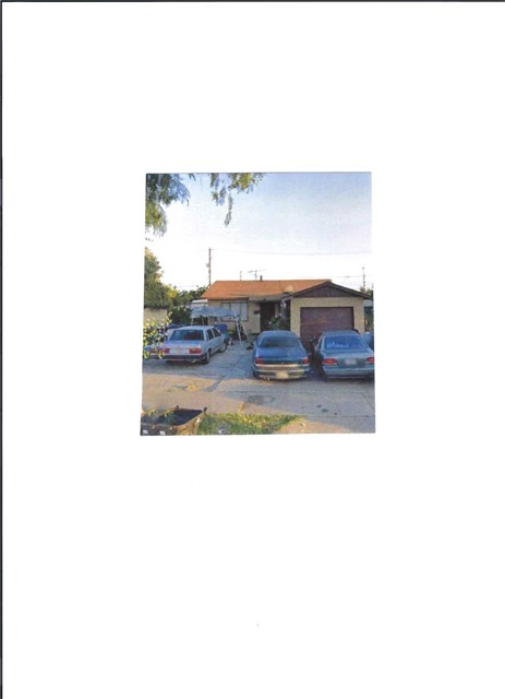 Property photo of 910 E 107