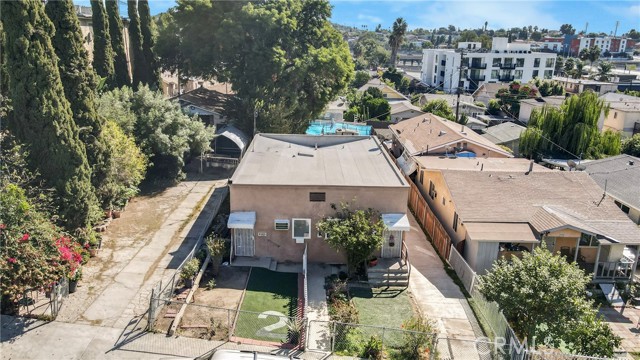 Property photo of 1140 N Chicago