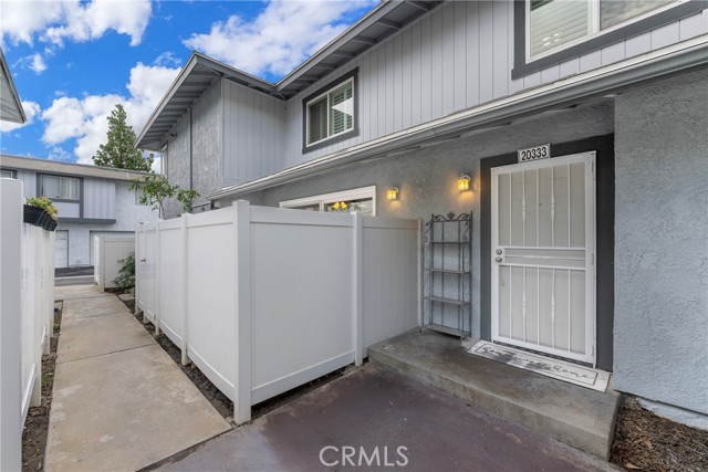 Property photo of 20333 Cranberry LN