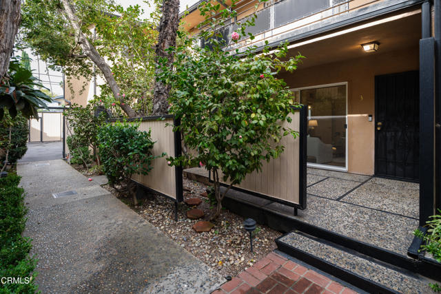 Property photo of 1625 Fremont AV