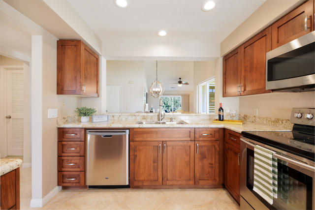 Property photo of 760 Montana Vista DR