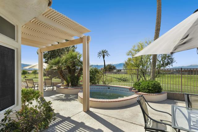 Photo of 38129 Grand Oaks Av