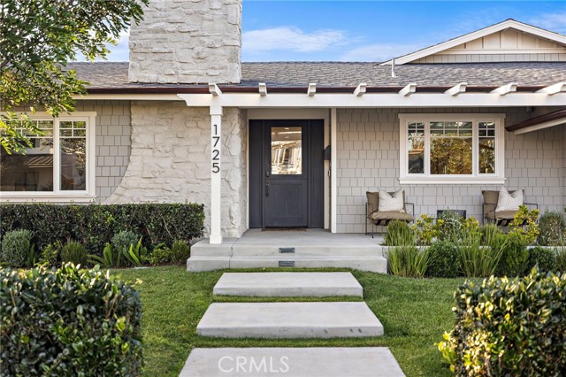 Property photo of 1725 Skylark