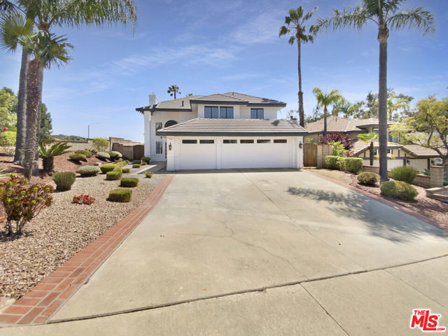 Property photo of 5996 Birdie DR