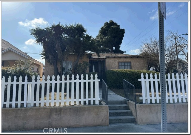 Property photo of 1858 W 77th ST