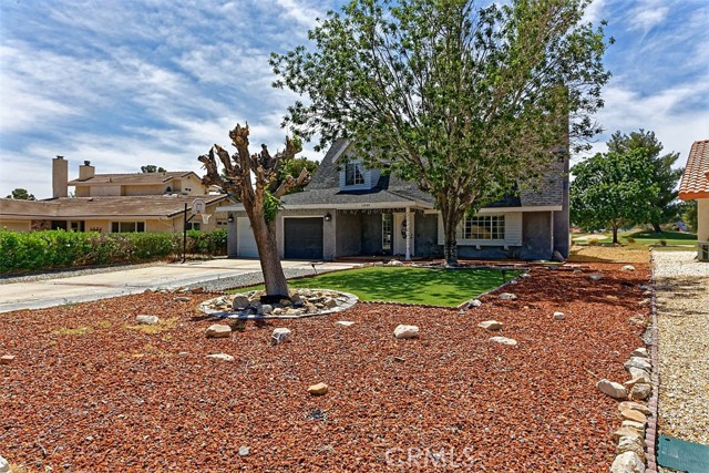 Property photo of 14989 Blue Grass DR
