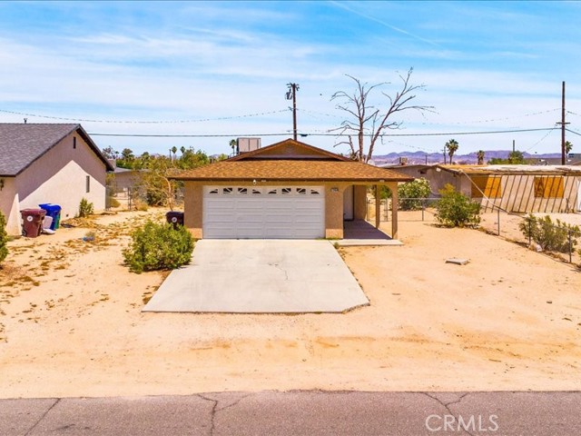 Property photo of 72454 El Paseo DR