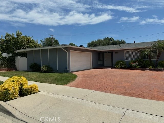 Property photo of 26134 Roymor DR