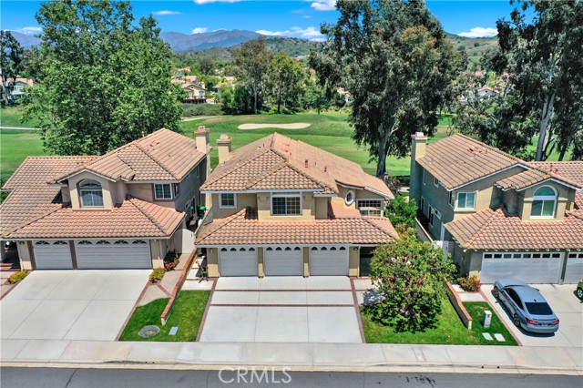 Property photo of 14 Reata