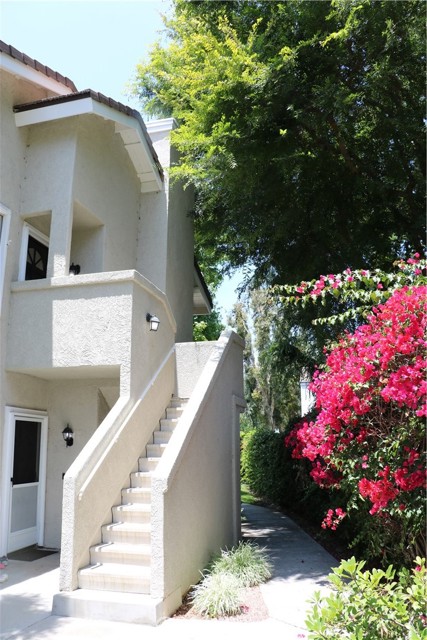 Property photo of 80 Greenmoor