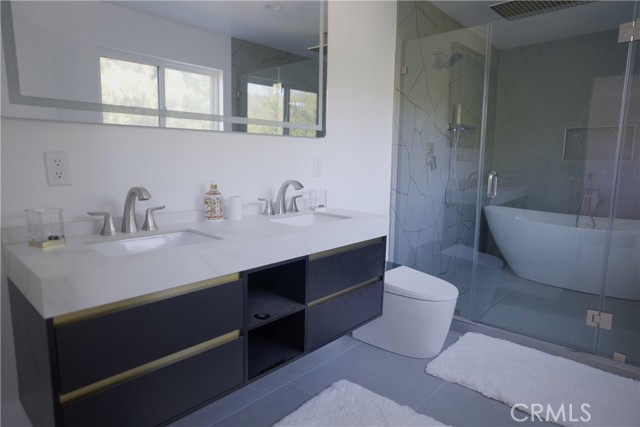 Photo of 2600 Topanga Skyline Dr