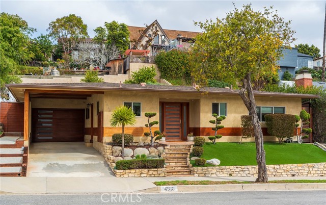 Property photo of 4510 S Mullen AV
