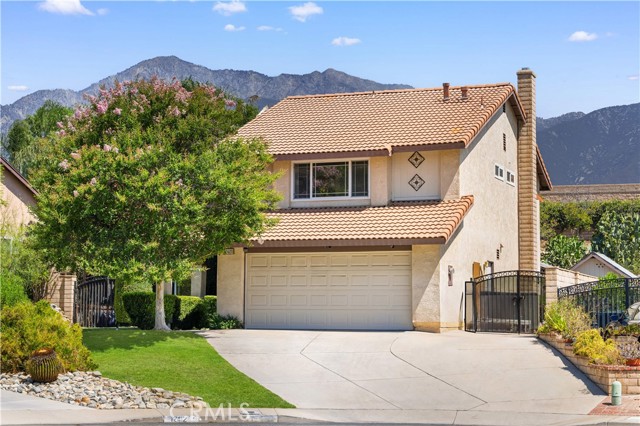 Property photo of 12420 Silk Oak CT