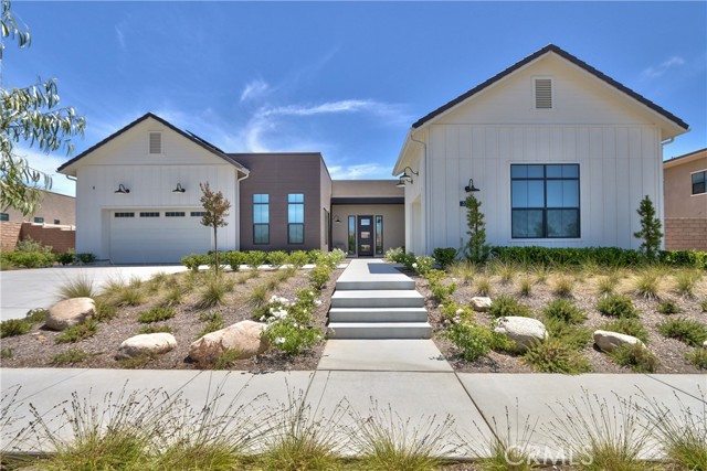 Property photo of 32195 Daybrook Terrace
