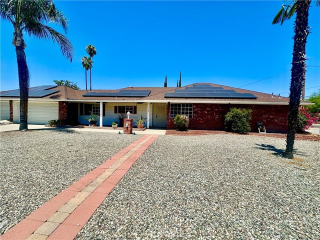 Property photo of 41224 Toledo DR