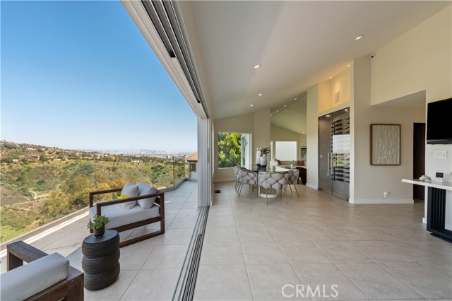 Property photo of 1680 Summitridge DR