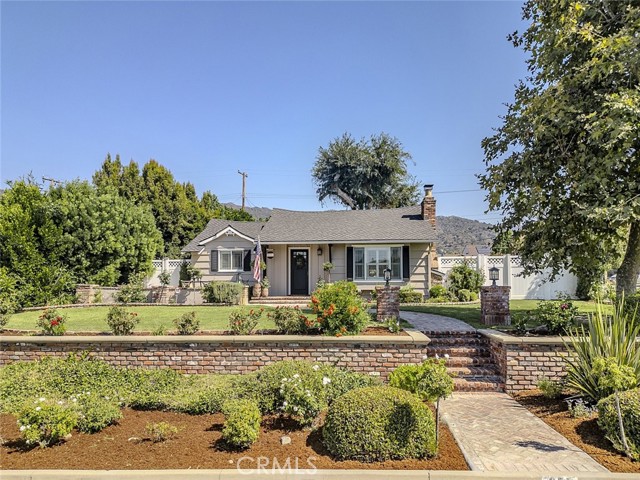 Photo of 855 E Meda Av