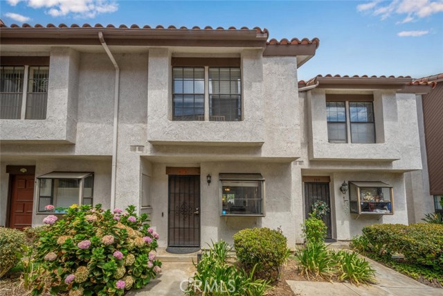 Property photo of 308 Molokai DR