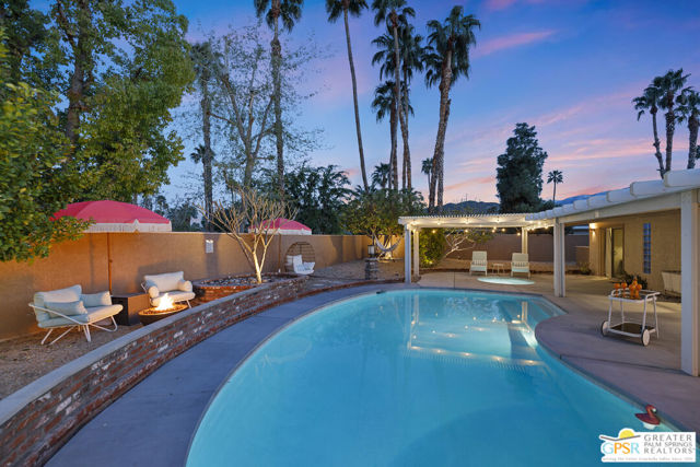 Property photo of 1334 S San Joaquin DR