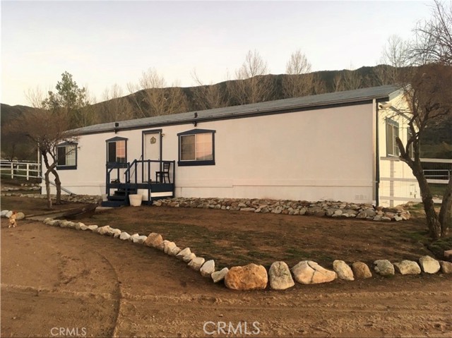 Property photo of 53975 Tule Peak
