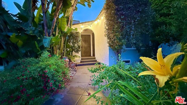 Property photo of 2640 Vineyard AV