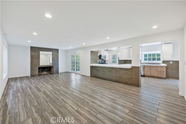 Property photo of 1643 San Ysidro DR