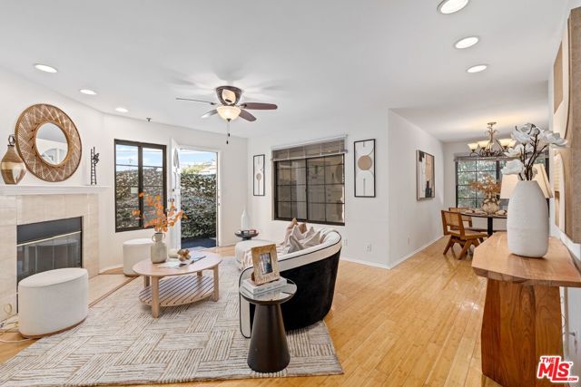 Property photo of 102 N Sweetzer AV