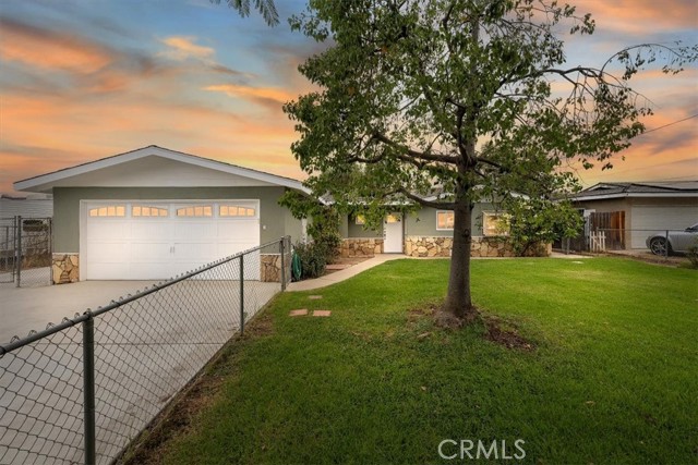 Property photo of 887 Kingman DR