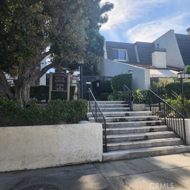 Property photo of 18326 Collins ST