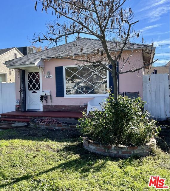 Property photo of 1314 W Verdugo AV