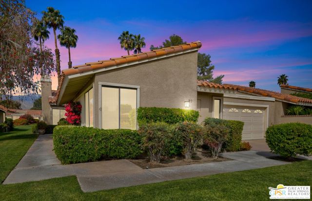 Photo of 87 Tennis Club Dr