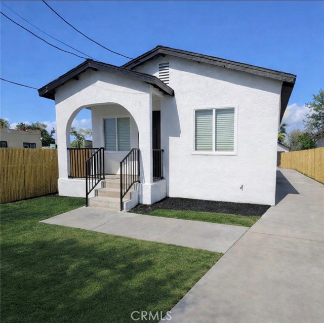 Property photo of 1413 E 91st