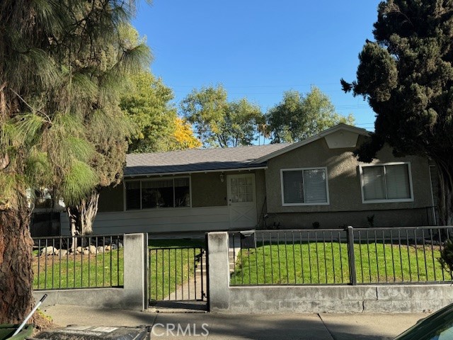 Property photo of 11374 Hela Avenue