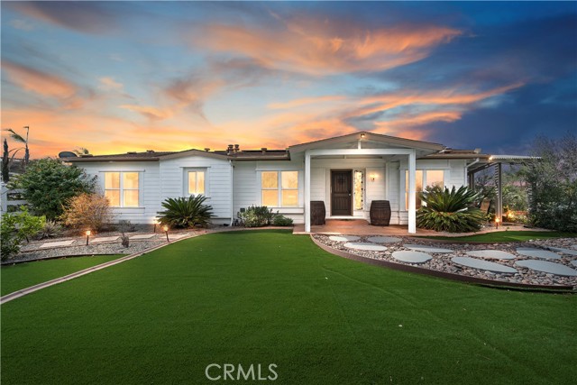 Property photo of 39565 Spanish Oaks DR