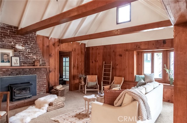Property photo of 23696 Manzanita DR