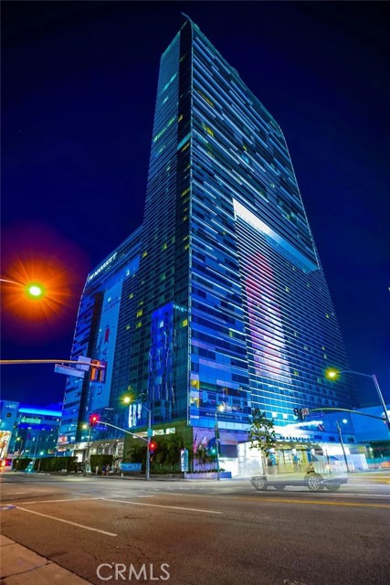 Property photo of 900 W. Olympic Bl.#45G
