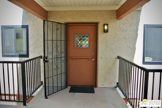 Property photo of 1421 N Sunrise WY