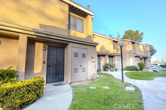 Property photo of 1052 W Ralston ST