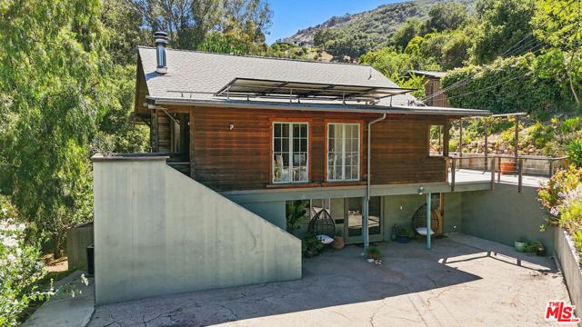 Property photo of 1527 Bainum DR