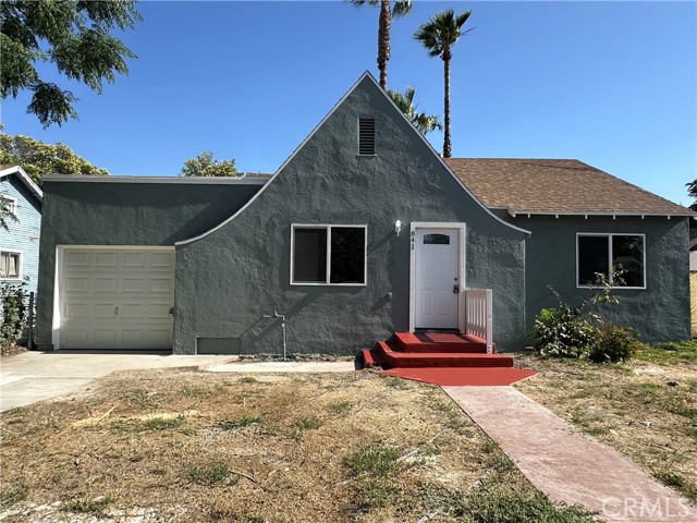 Property photo of 841 W 17th ST