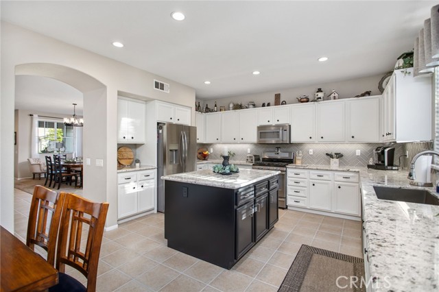 Property photo of 6347 Lyndsey ST