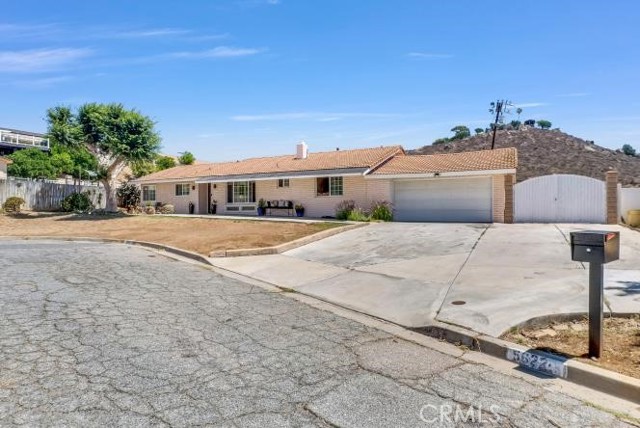 Property photo of 5622 Sharon WY