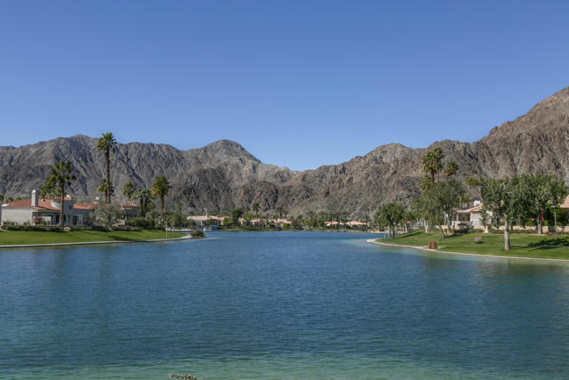 Property photo of 48611 Calle Esperanza