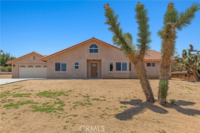 Property photo of 56595 Desert Gold DR