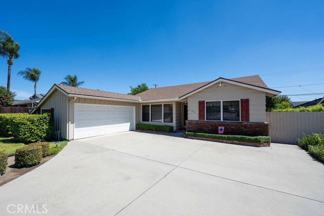 Property photo of 750 E Mountain View AV