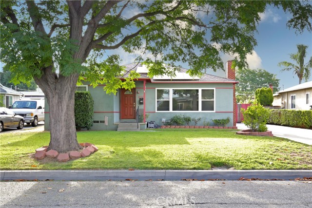Property photo of 410 N Lyall AV